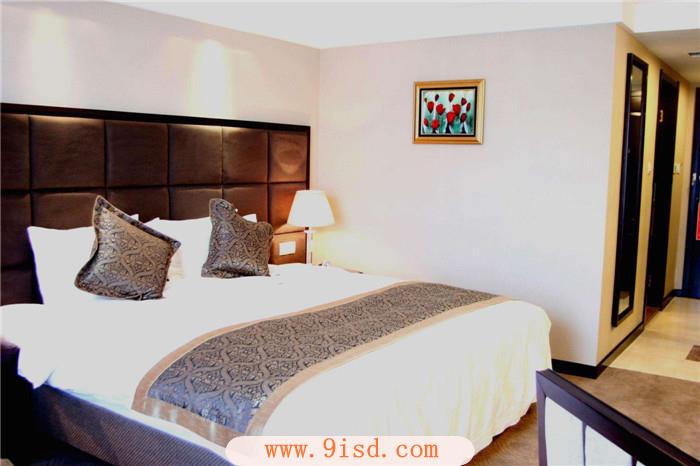 为什么电脑会自动关机?如何自动处理