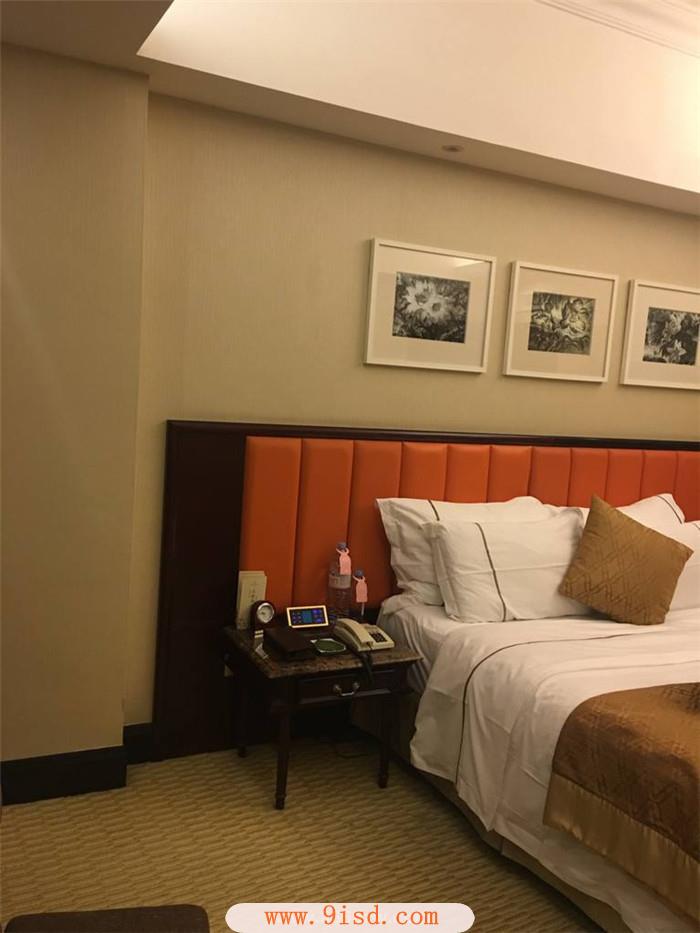 为什么电脑会自动关机?如何自动处理